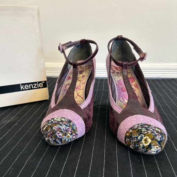 Kenzie Women’s Posen Navy Floral and Purple T-Strap Heels - Picture 1 of 6